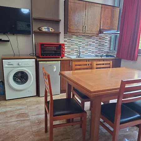 Elio's بيت ضيافة